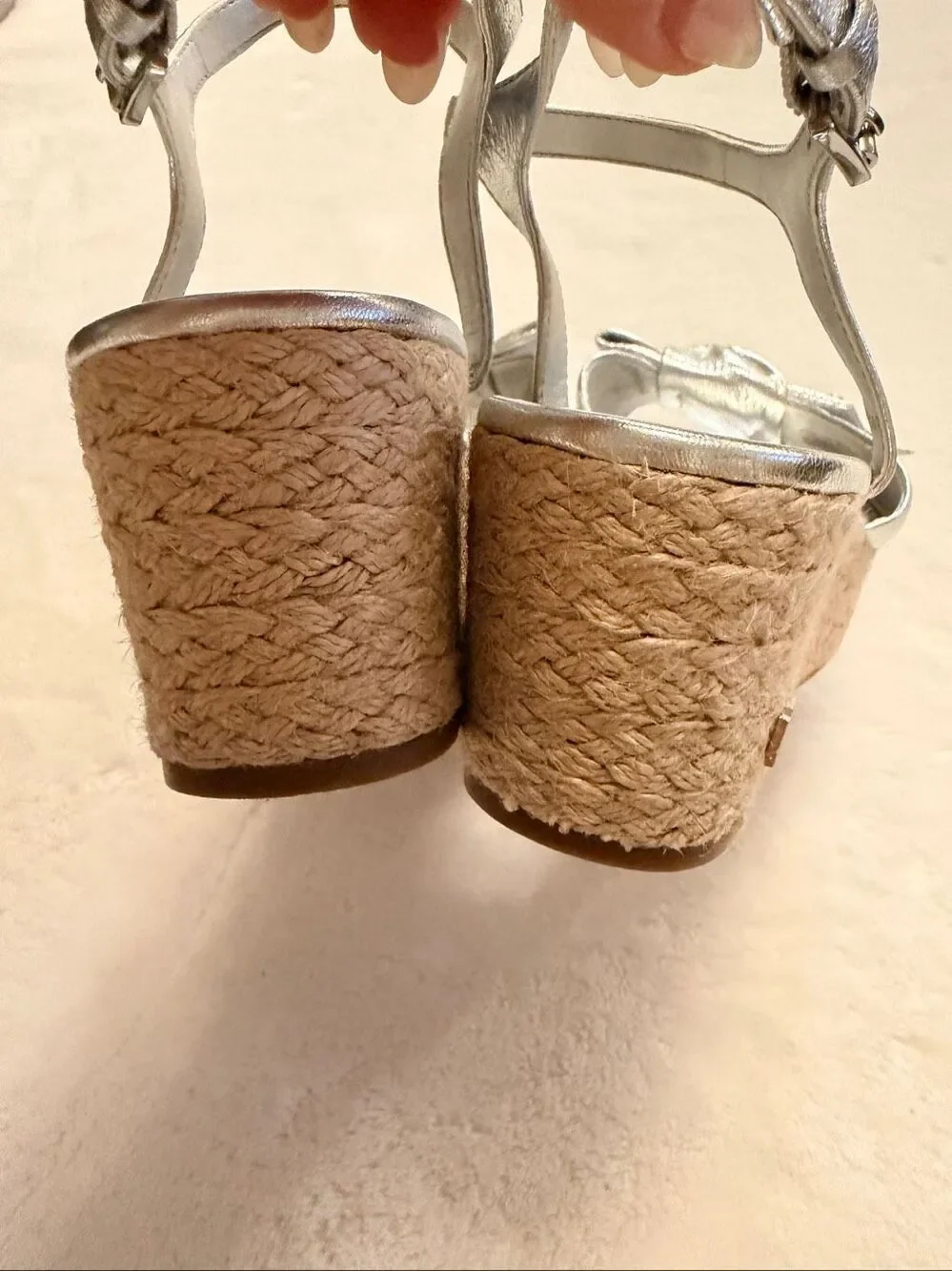 Michael Kors Silver Metallic Leather Bow Espadrille Wedge Sandals Size 8 (EU 38)